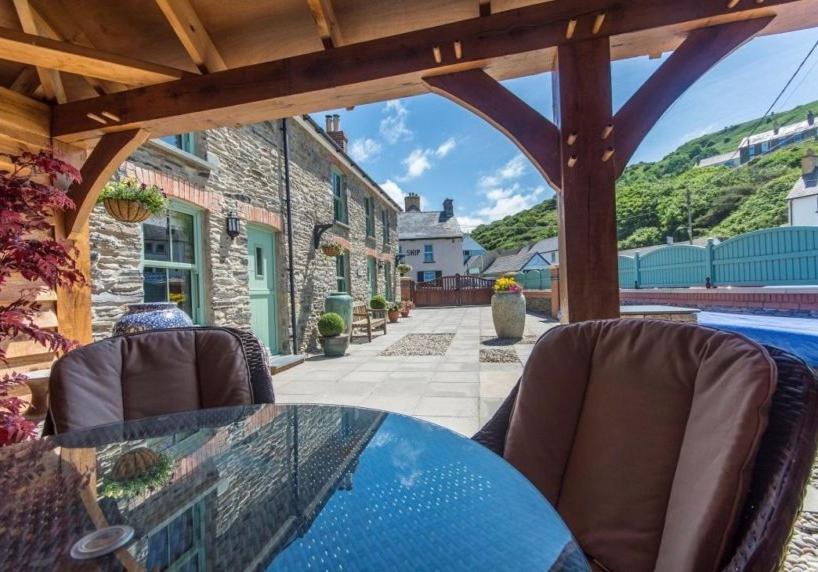 Min Y Don, Stone Cottage By The Edge Of The Sea, Llangrannog ภายนอก รูปภาพ